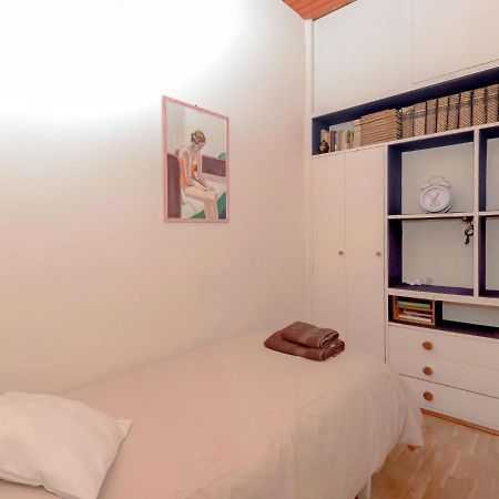 Apartment Eixample Esquerre Arago Rocafort By Interhome Barcelona Luaran gambar